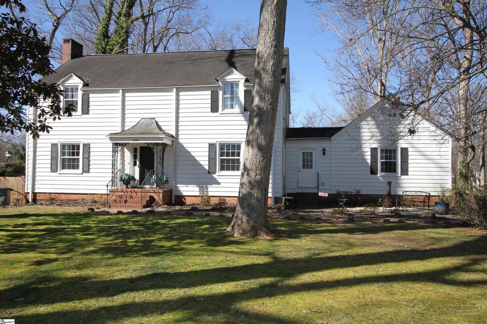 Property Photo: 428 Forest Avenue SC 29302