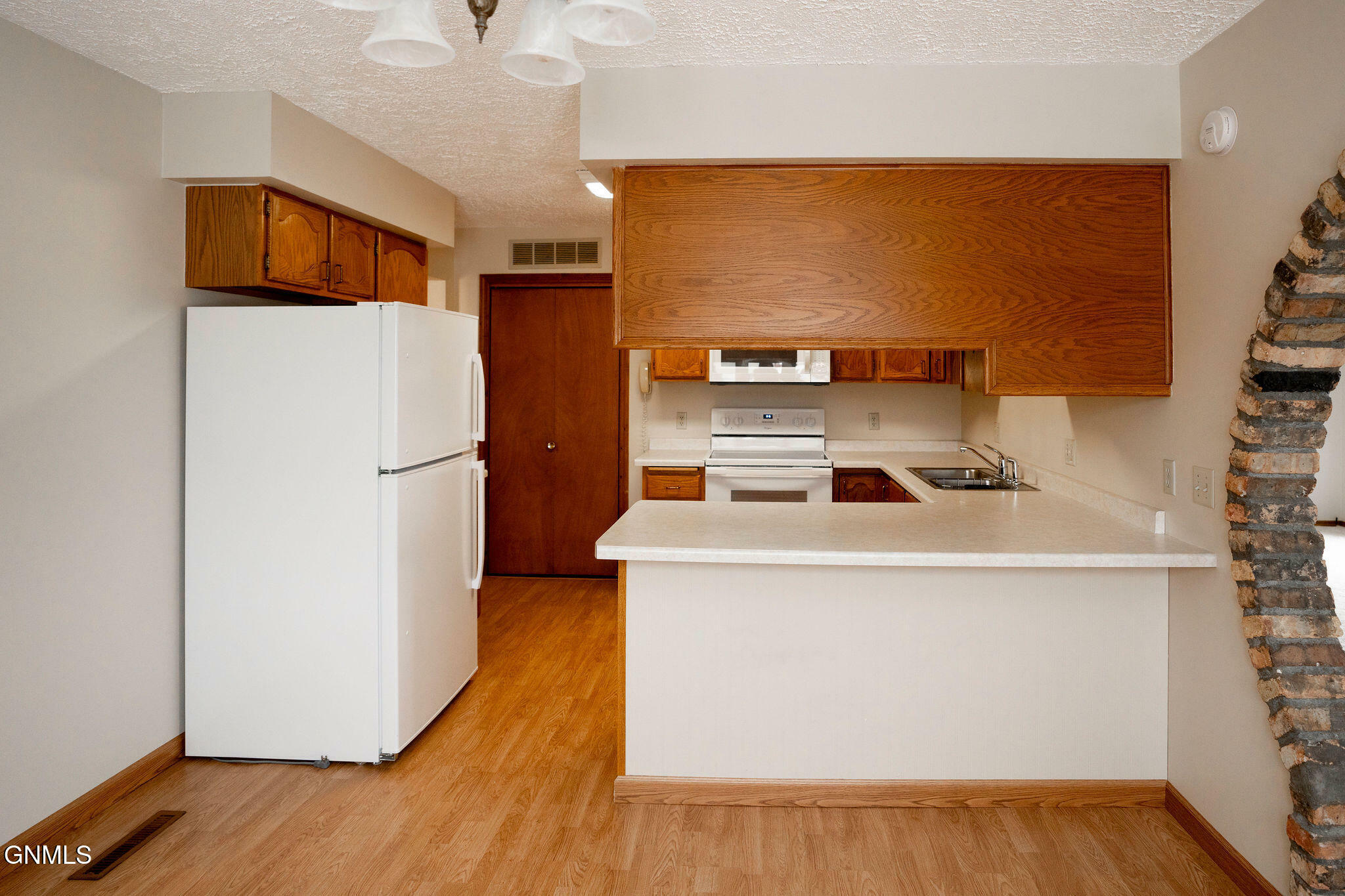 Property Photo:  602 McKenzie Avenue  ND 58421 