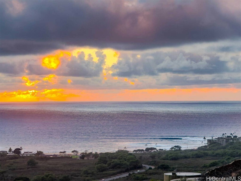 Property Photo:  84-680 Kili Drive 1303  HI 96792 