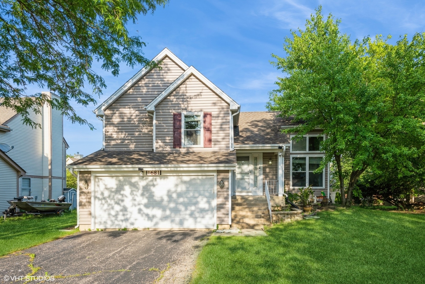 Property Photo:  1681 Penny Lane  IL 60103 