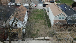 Property Photo:  2457 W 46th Place  IL 60632 