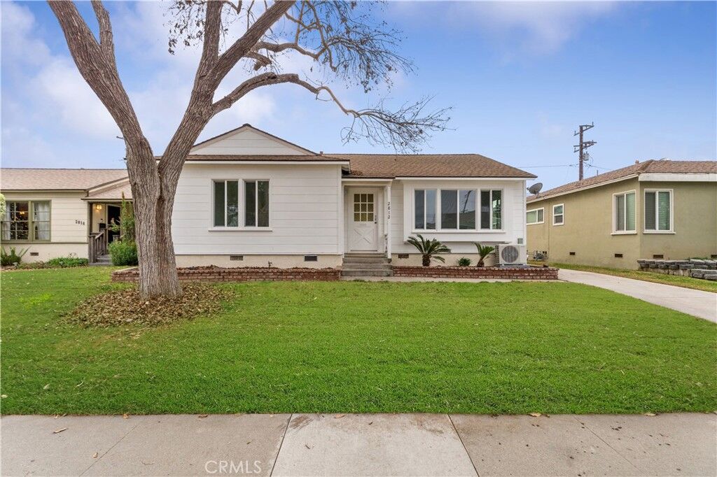 Property Photo:  2812 Denmead Street  CA 90712 