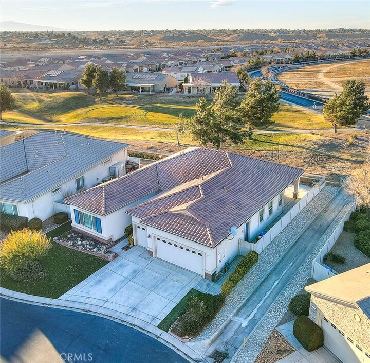 Property Photo:  19282 Galloping Hill Road  CA 92308 