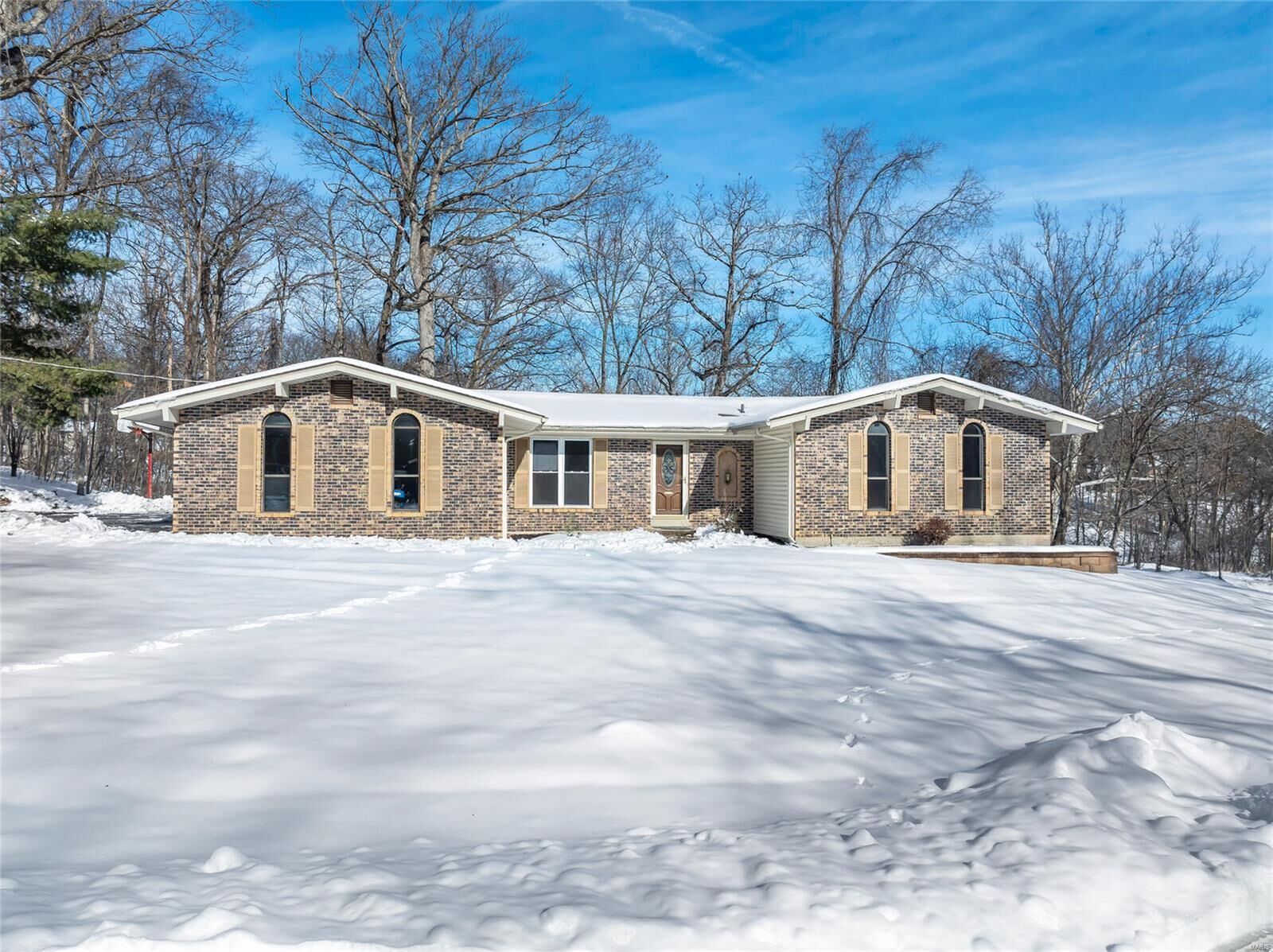Property Photo:  3321 Ridgeway Drive  MO 63303 