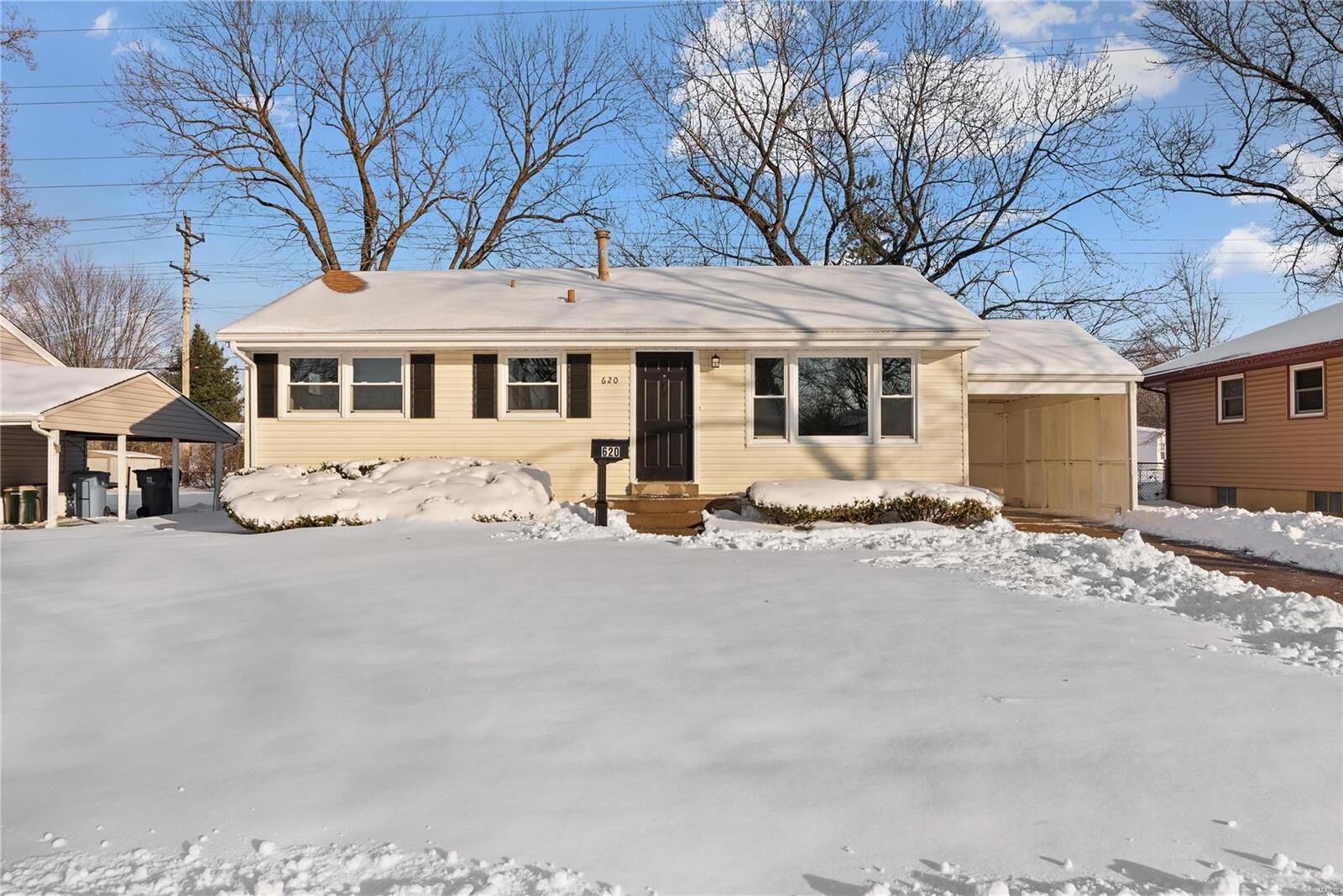 Property Photo: 620 Saint Edith Lane MO 63031
