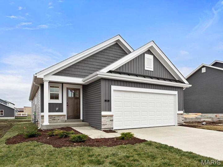 Property Photo: 2 Carolina At Liberty Commons MO 63348