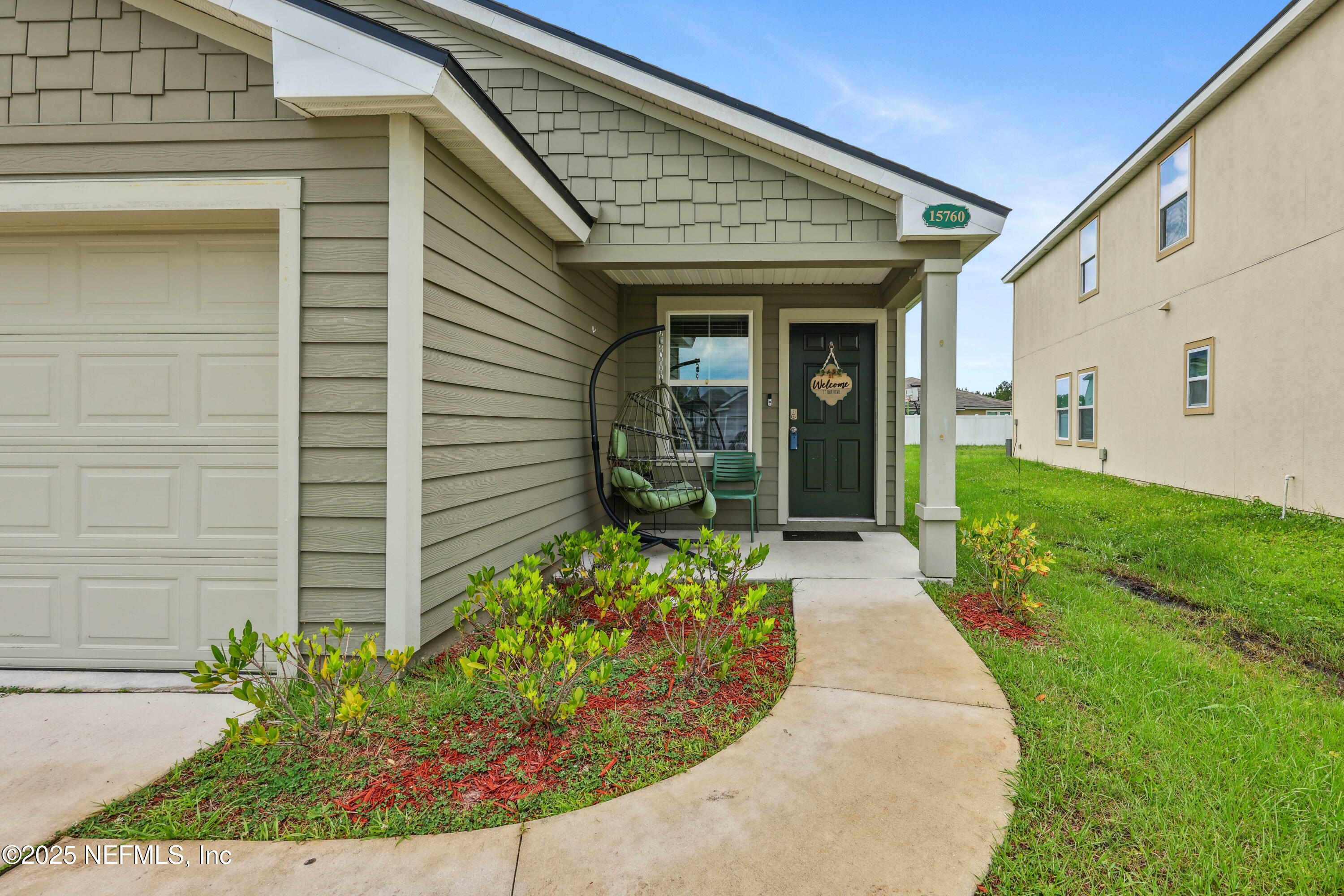 Property Photo: 15760 Equine Gait Drive FL 32234