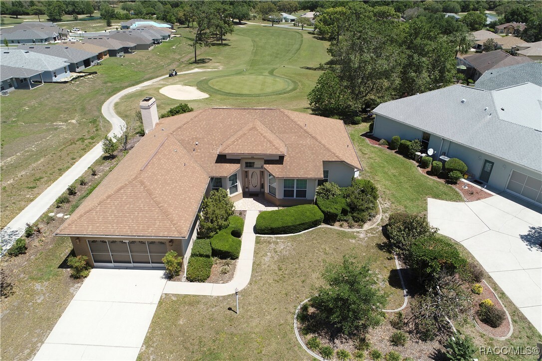Property Photo: 297 W Rexford Drive FL 34465