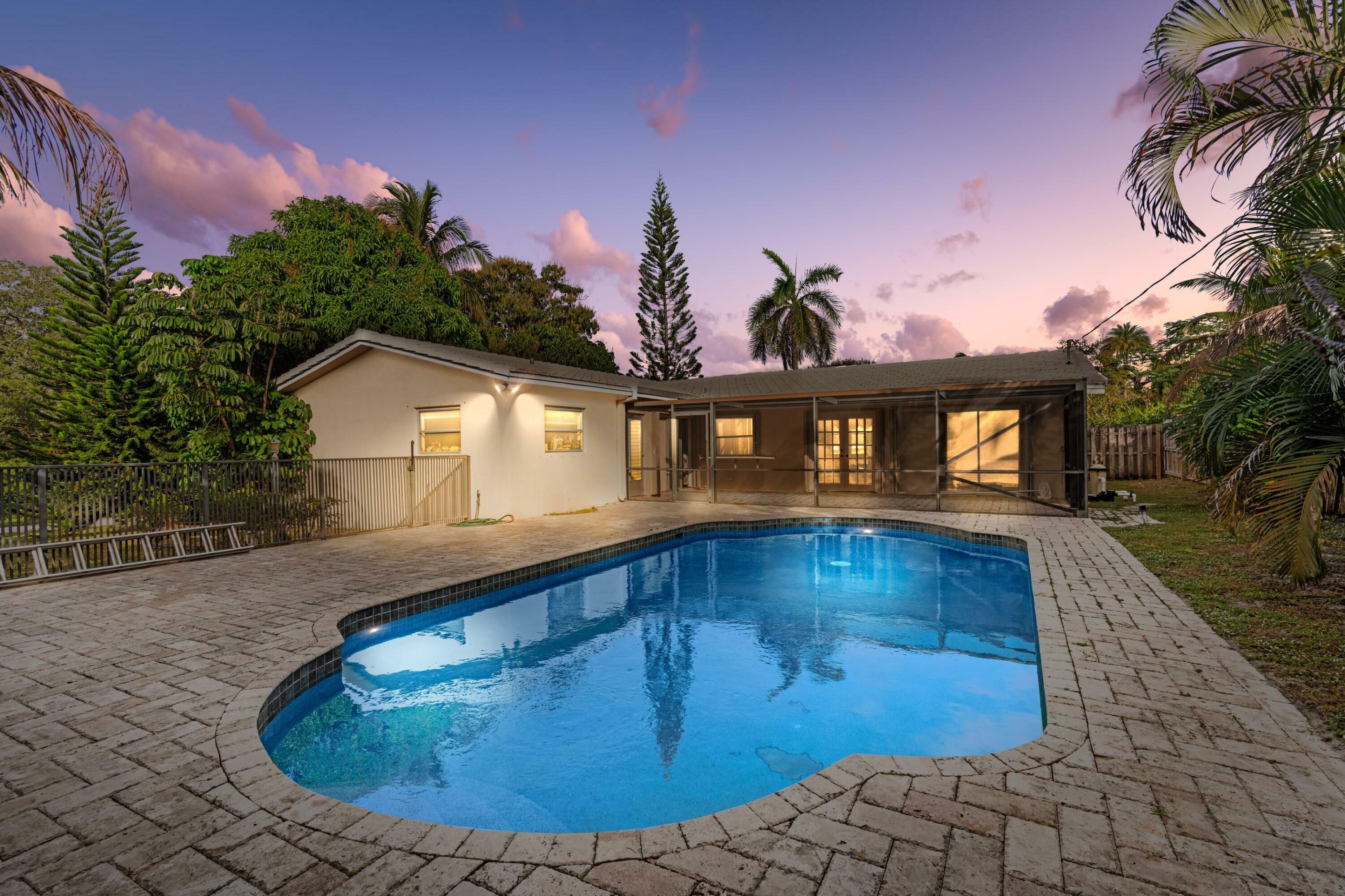 598 NW 6th Street  Boca Raton FL 33432 photo