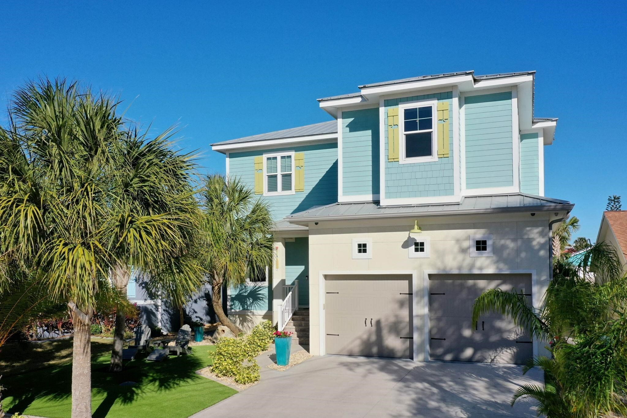 Property Photo:  2035 S Flagler  FL 32136 