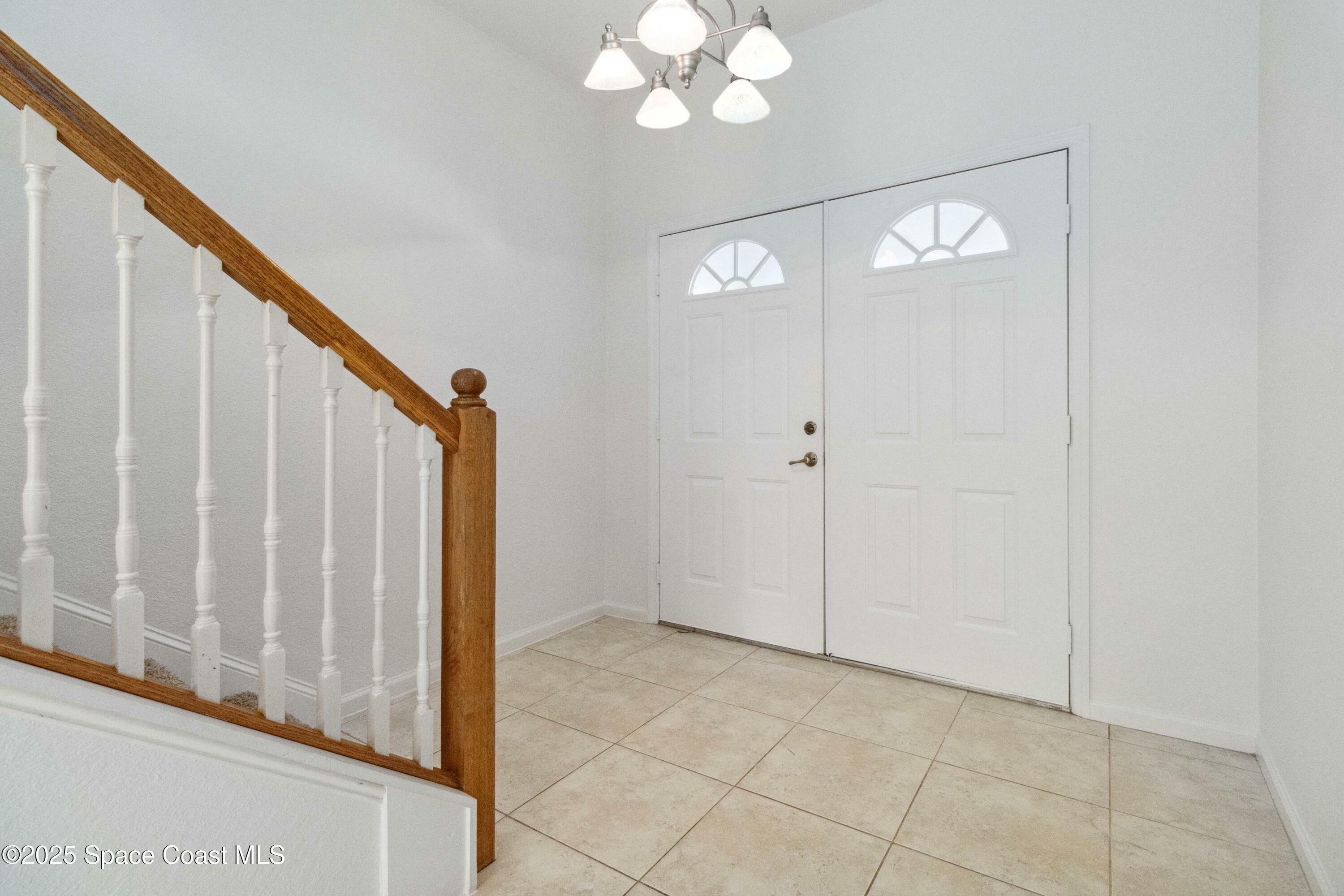 Property Photo:  165 King Neptune Lane  FL 32920 