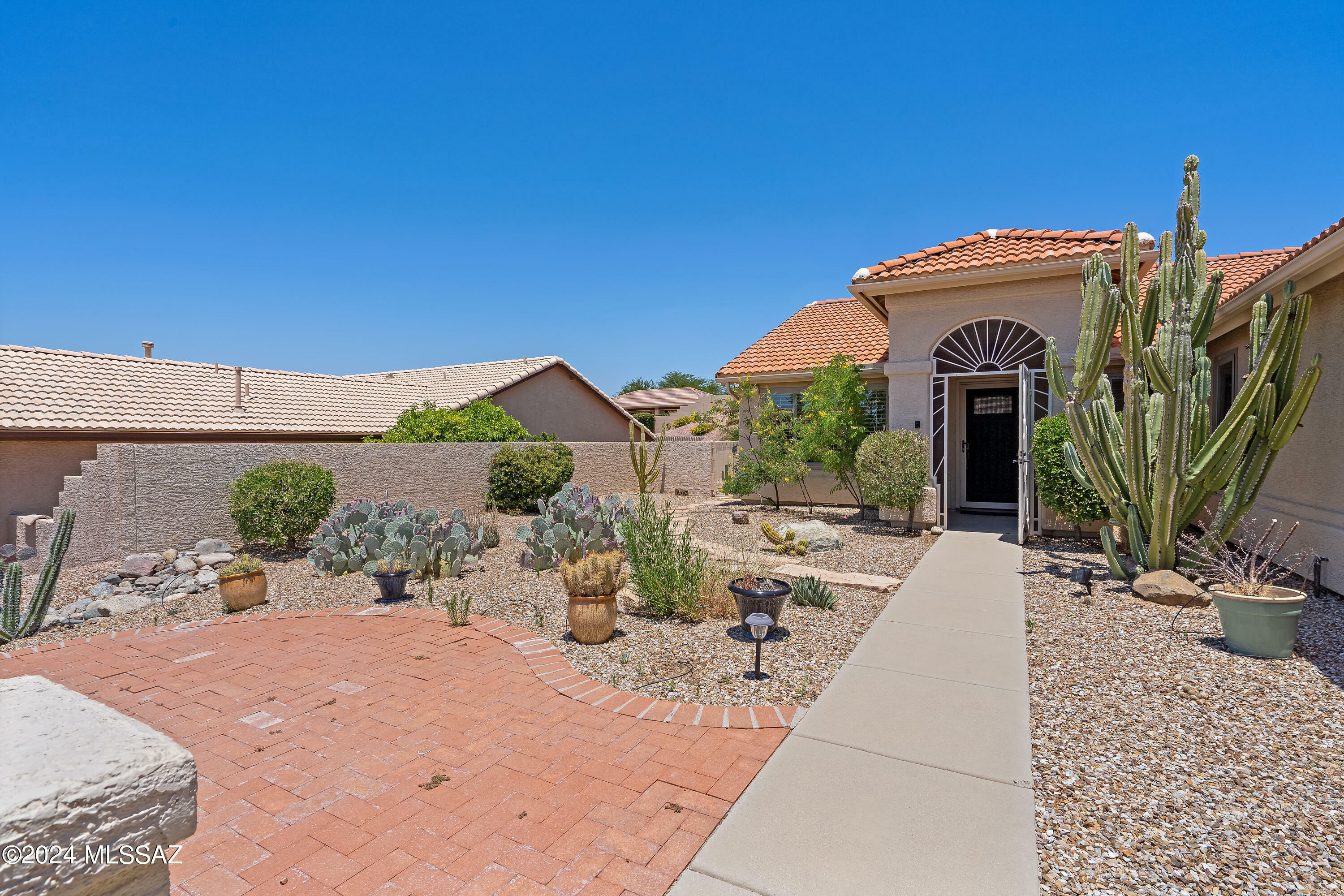 Property Photo:  65728 E Rocky Terrace Drive  AZ 85739 