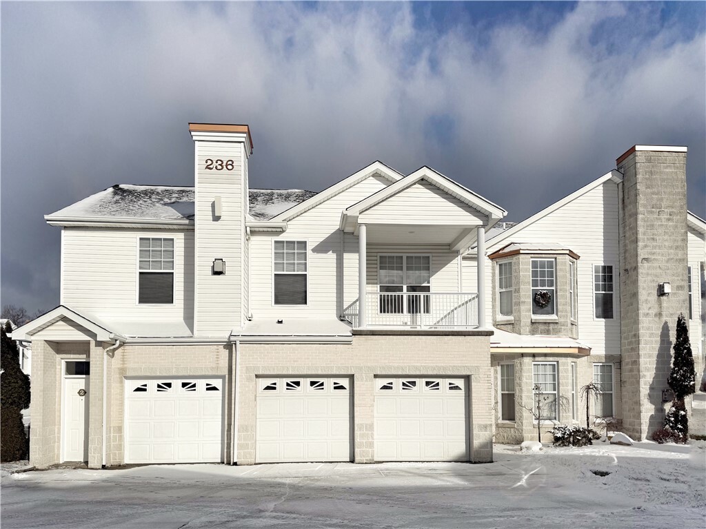 Property Photo: 236 Adams Pointe Blvd 2 PA 16046