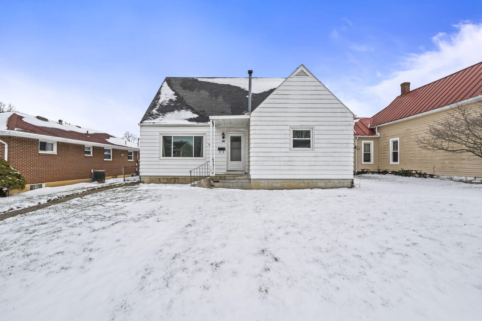 Property Photo:  403 Blaine Avenue  OH 45356 