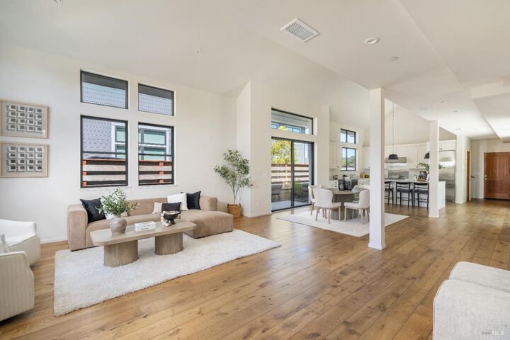 1010 Trentadue Way  Healdsburg CA 95448 photo