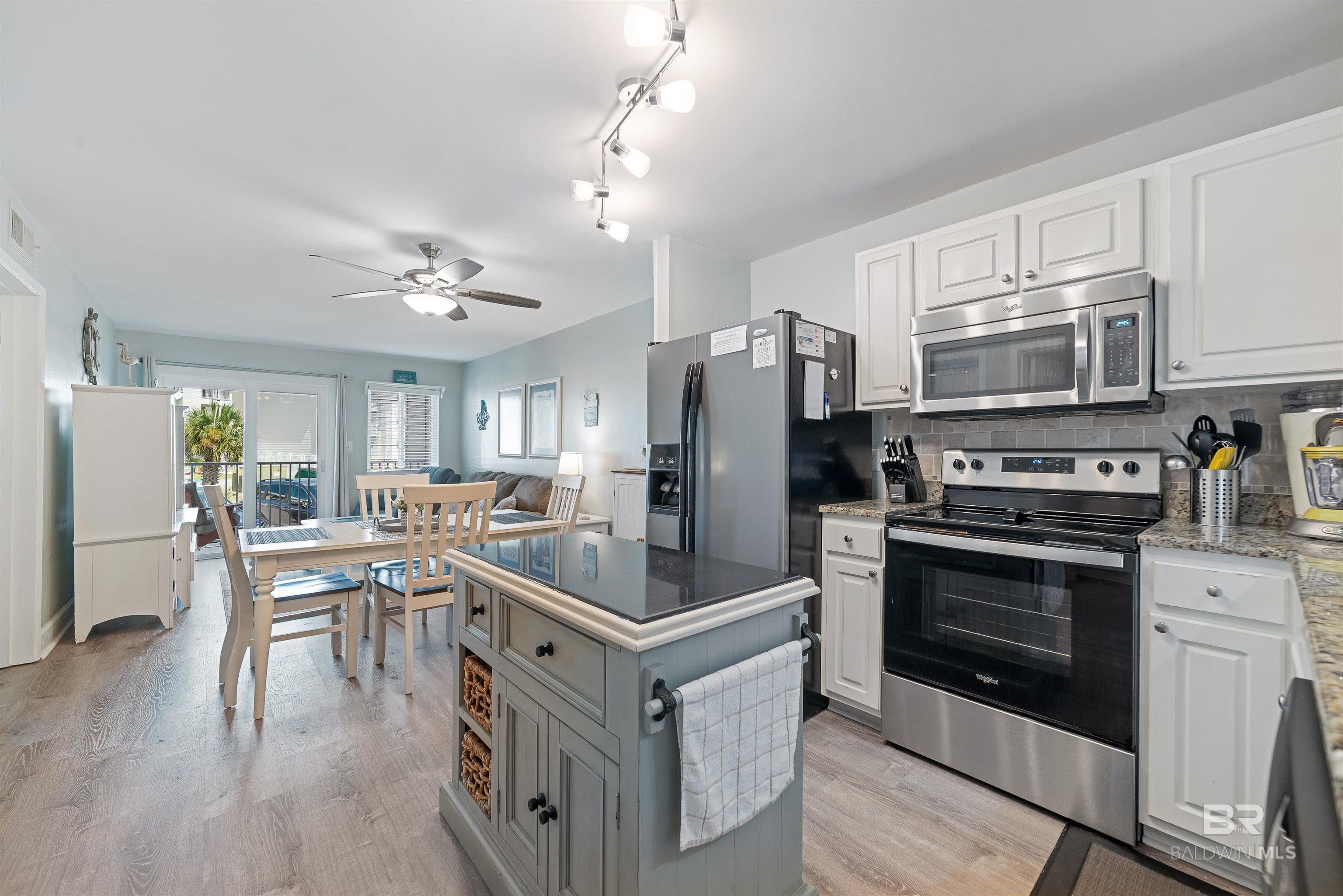 Property Photo: 400 Plantation Road 2123 AL 36542
