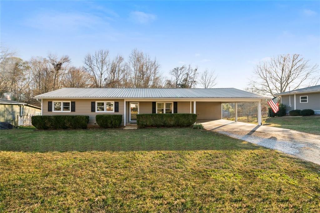 Property Photo: 144 South Street GA 30110