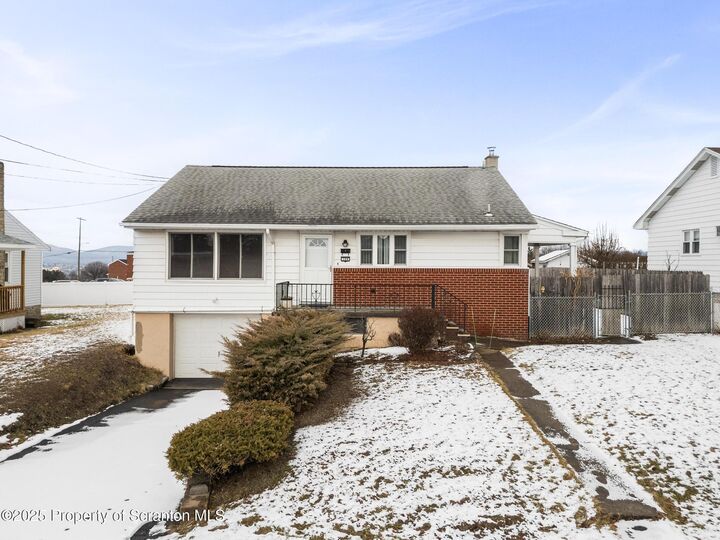 109 Park Drive  Scranton PA 18505 photo