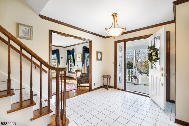 Property Photo:  61 Muirfield Ln  NJ 08807 