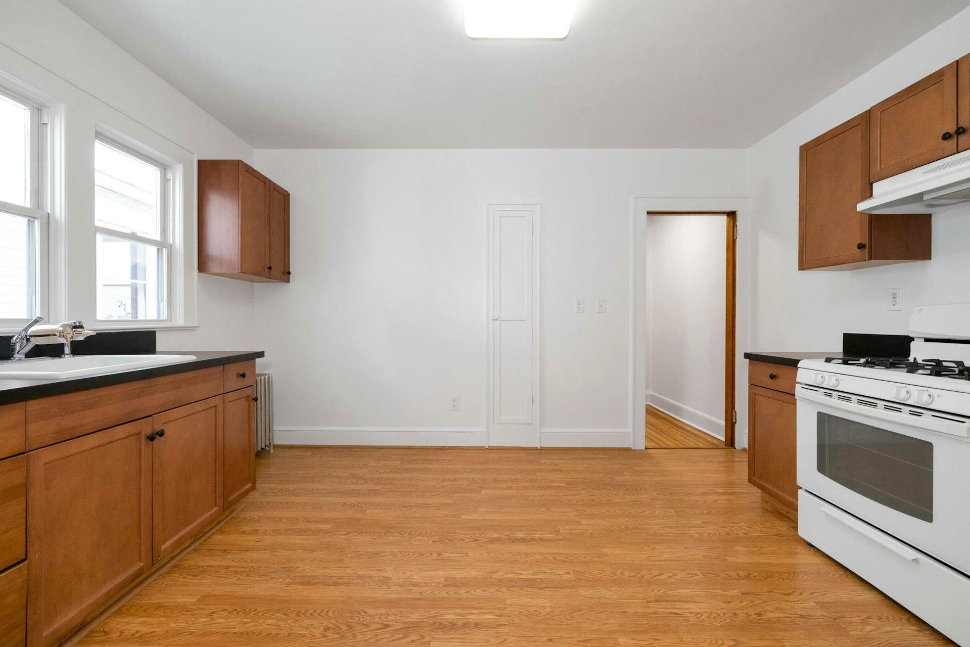 Property Photo:  70 Howard Street 2  NY 10591 