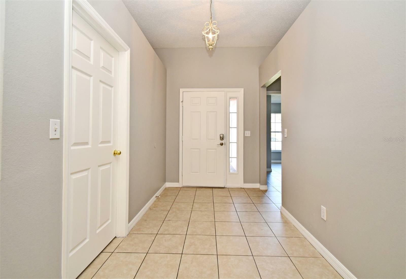 Property Photo:  997 Gascony Court  FL 34759 