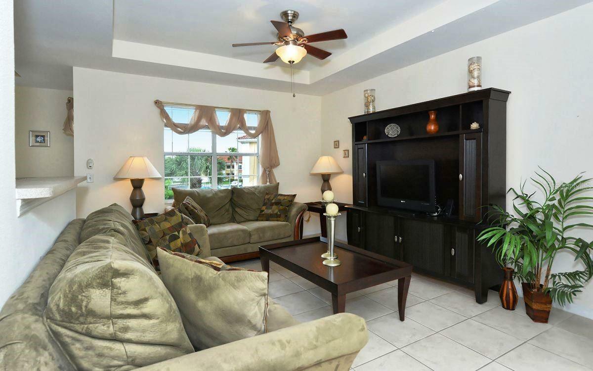 Property Photo:  1185 Villagio Circle 201  FL 34237 