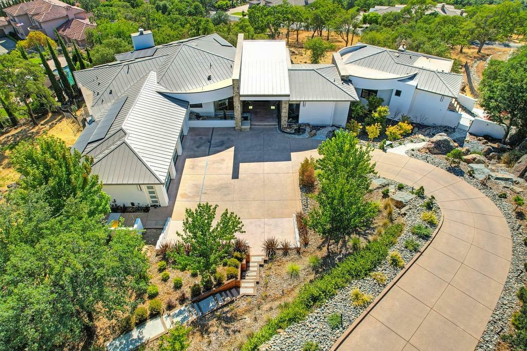 Property Photo: 500 Achilles Court CA 95762