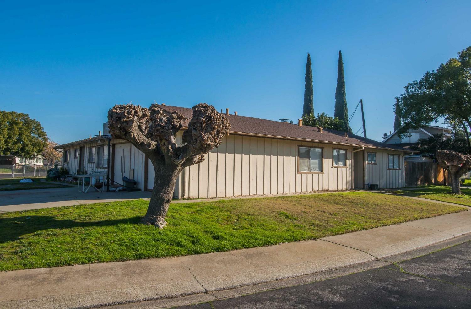 Property Photo:  1112 Muir Court  CA 95337 