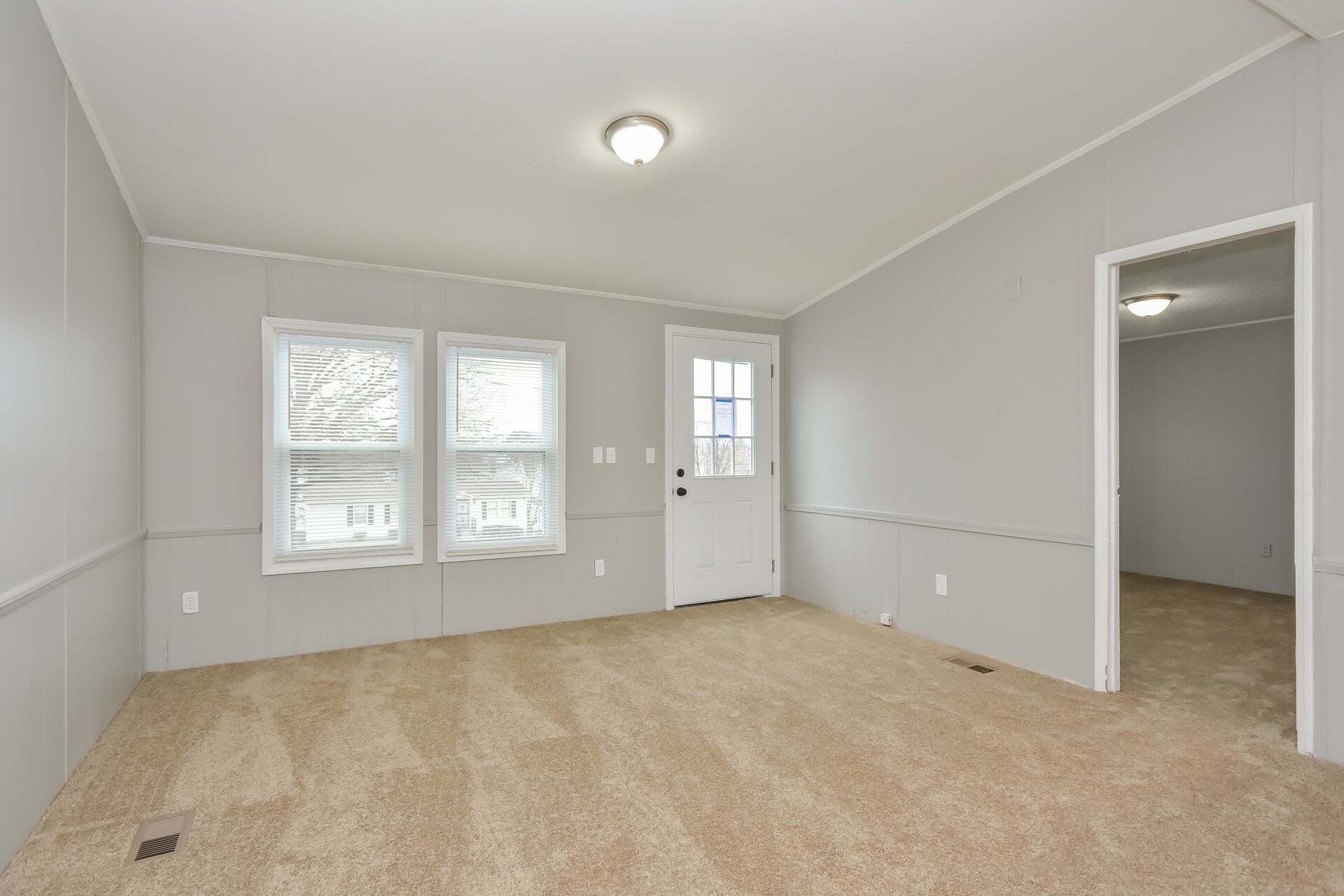 Property Photo: 200 Greenbranch Ct TN 37207