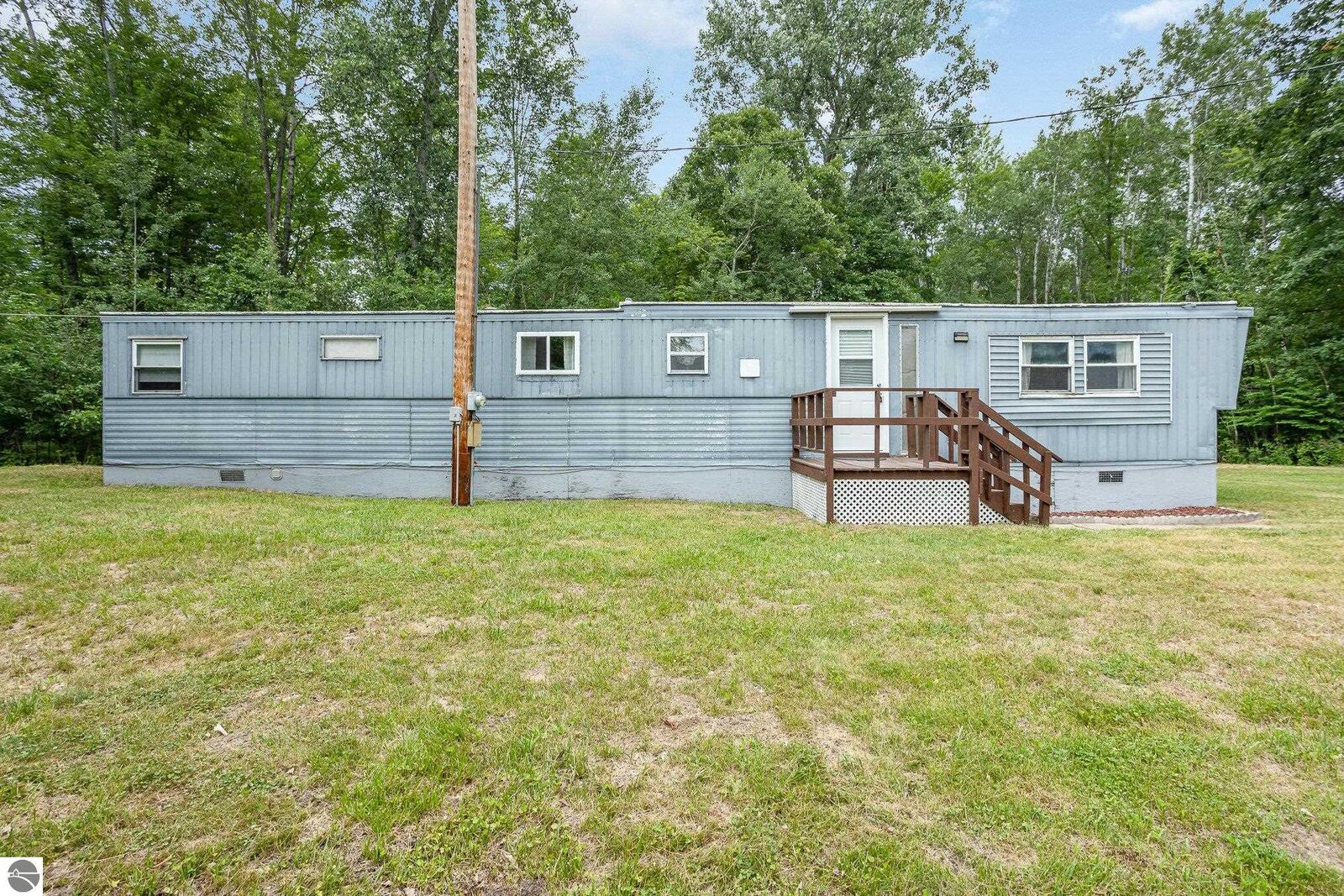 Property Photo: 1256 W Bradford MI 48615