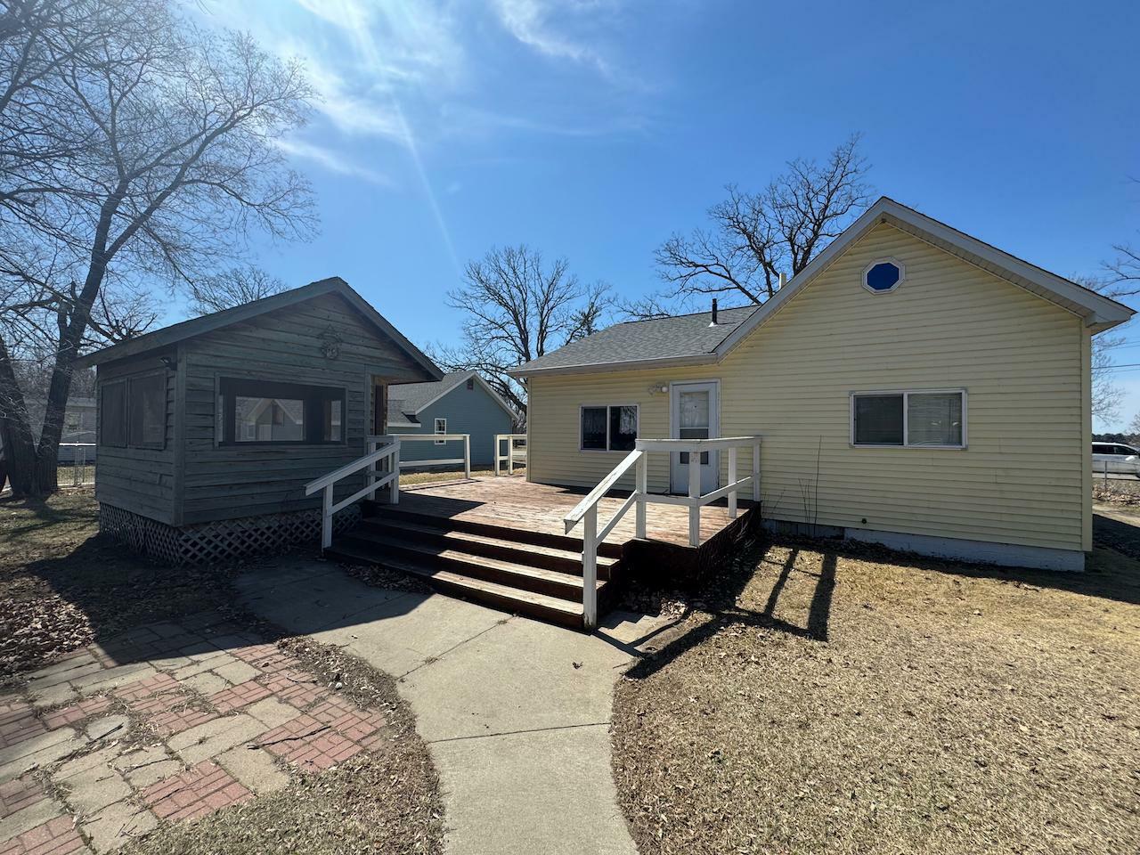 Property Photo: 177 Gemmell Avenue SW MN 56601