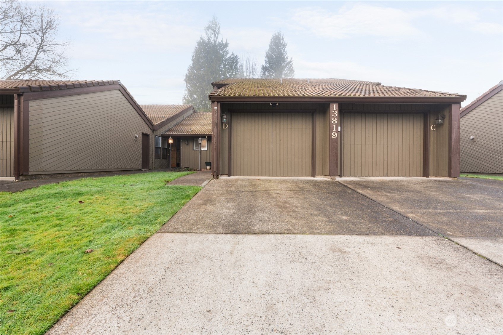 Property Photo:  13819 NW 10th Court D  WA 98685 