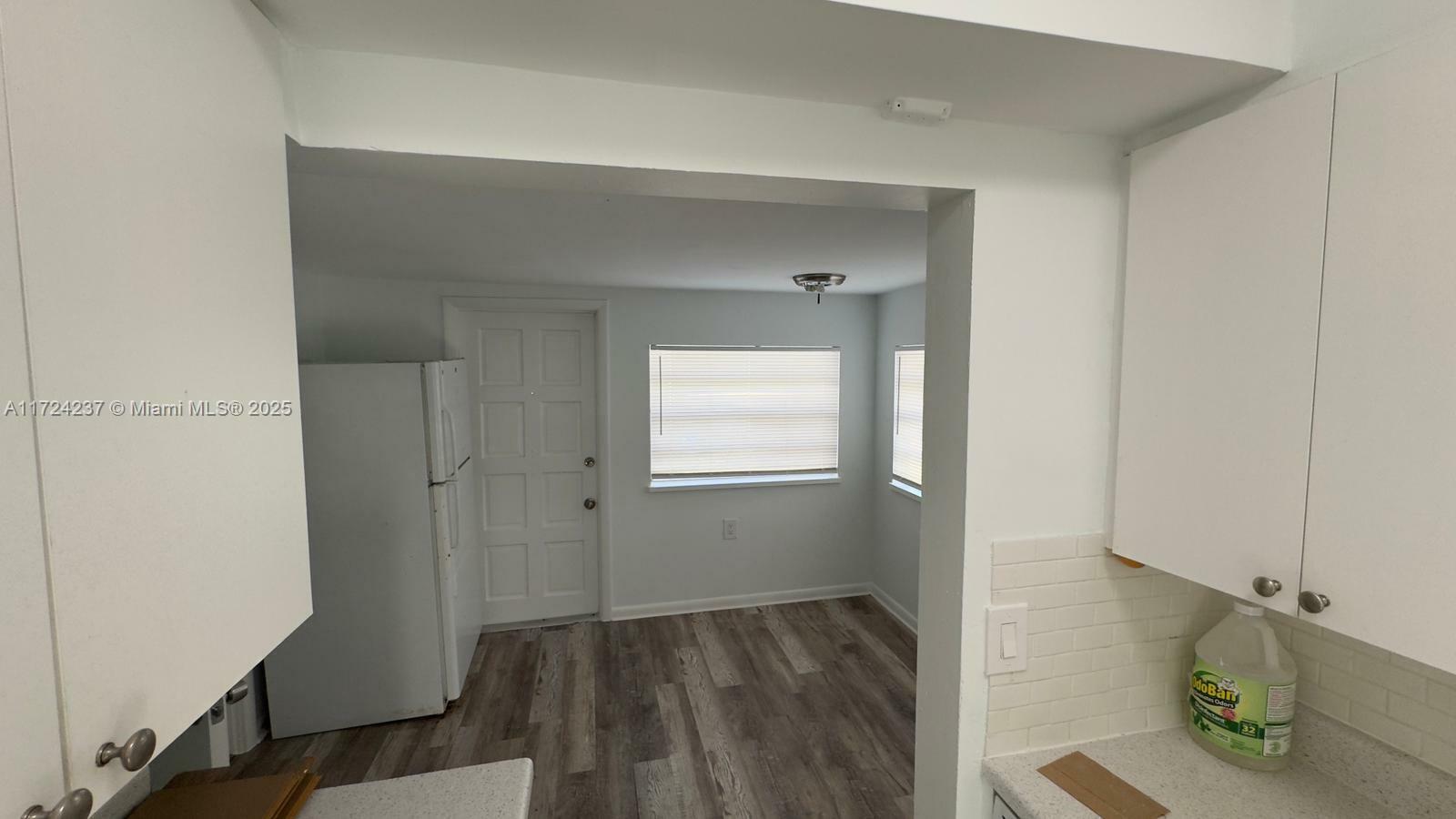 Property Photo:  1271 NE 32nd St 1279  FL 33334 