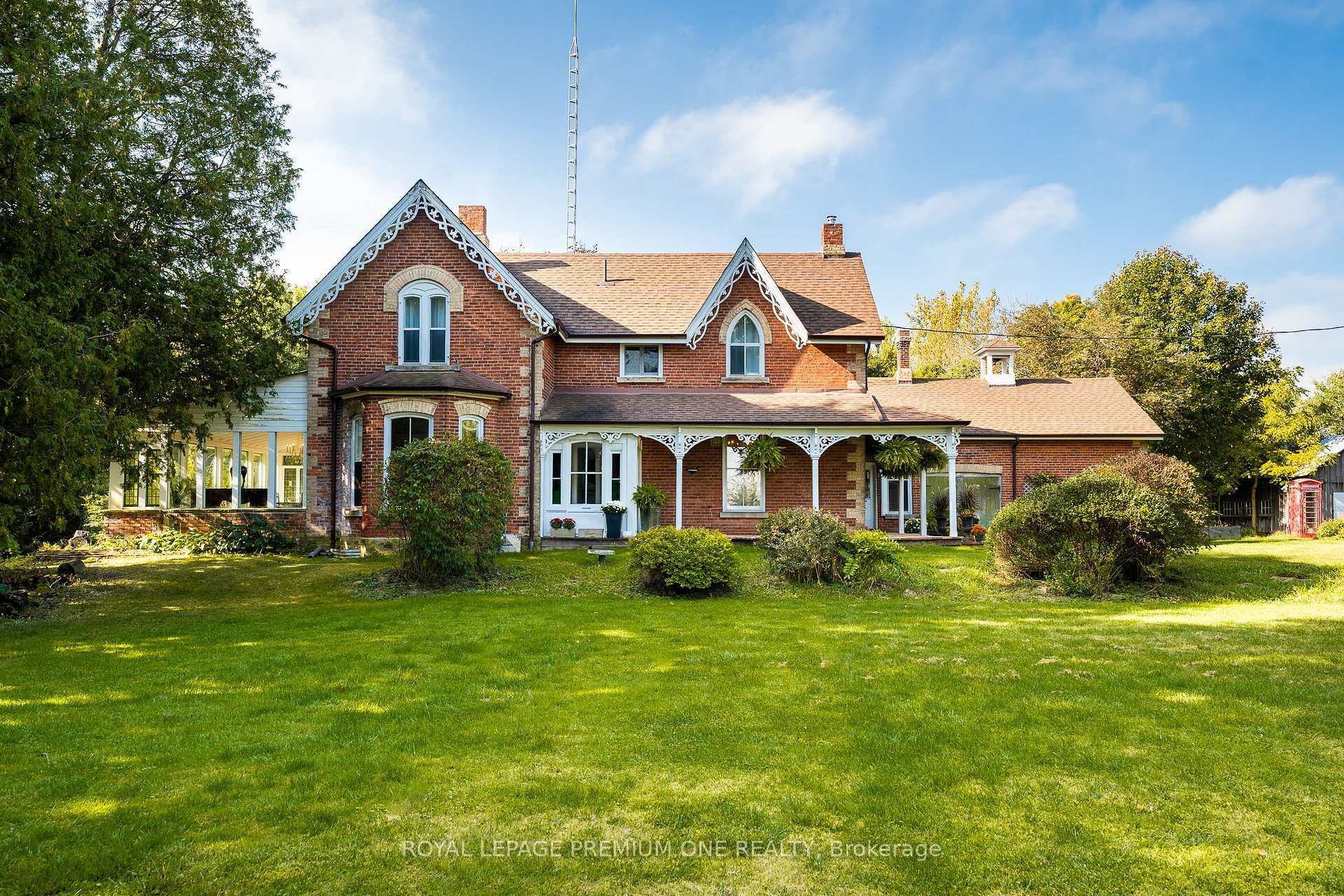 Property Photo: 14650 Heart Lake Road ON L7C 2J7