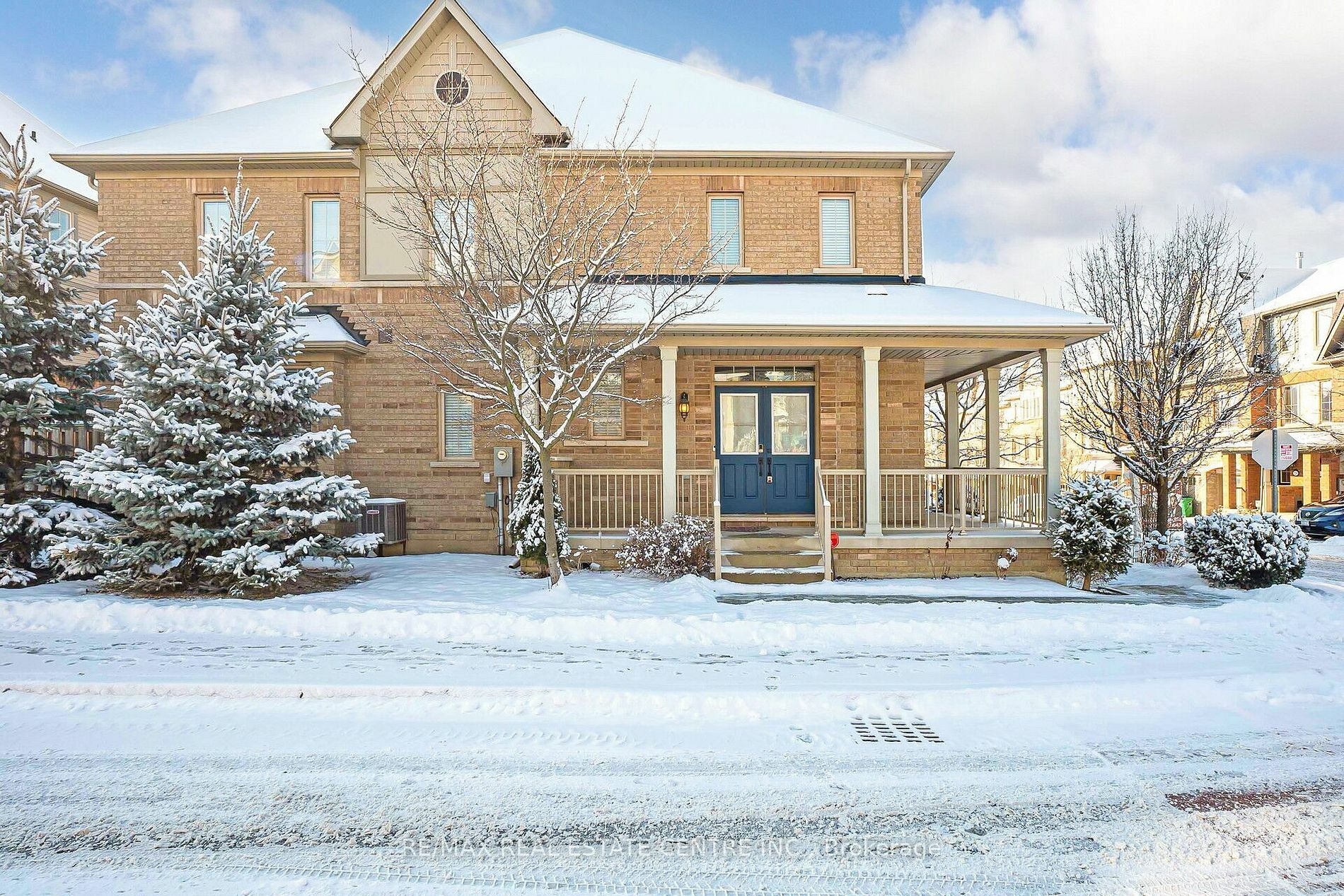 27 Cedar Lake Cres  Brampton ON L6Y 0P9 photo