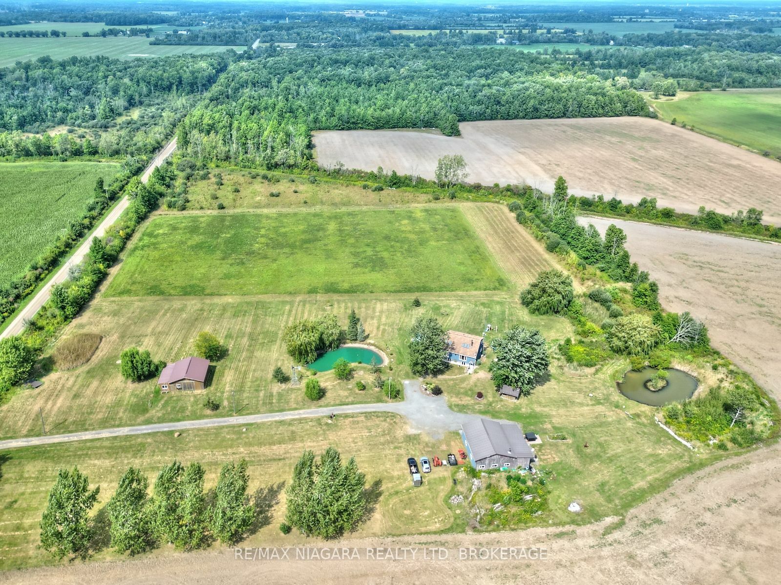 Photo de la propriété:  490 Mathews Road N  ON L0S 1R0 