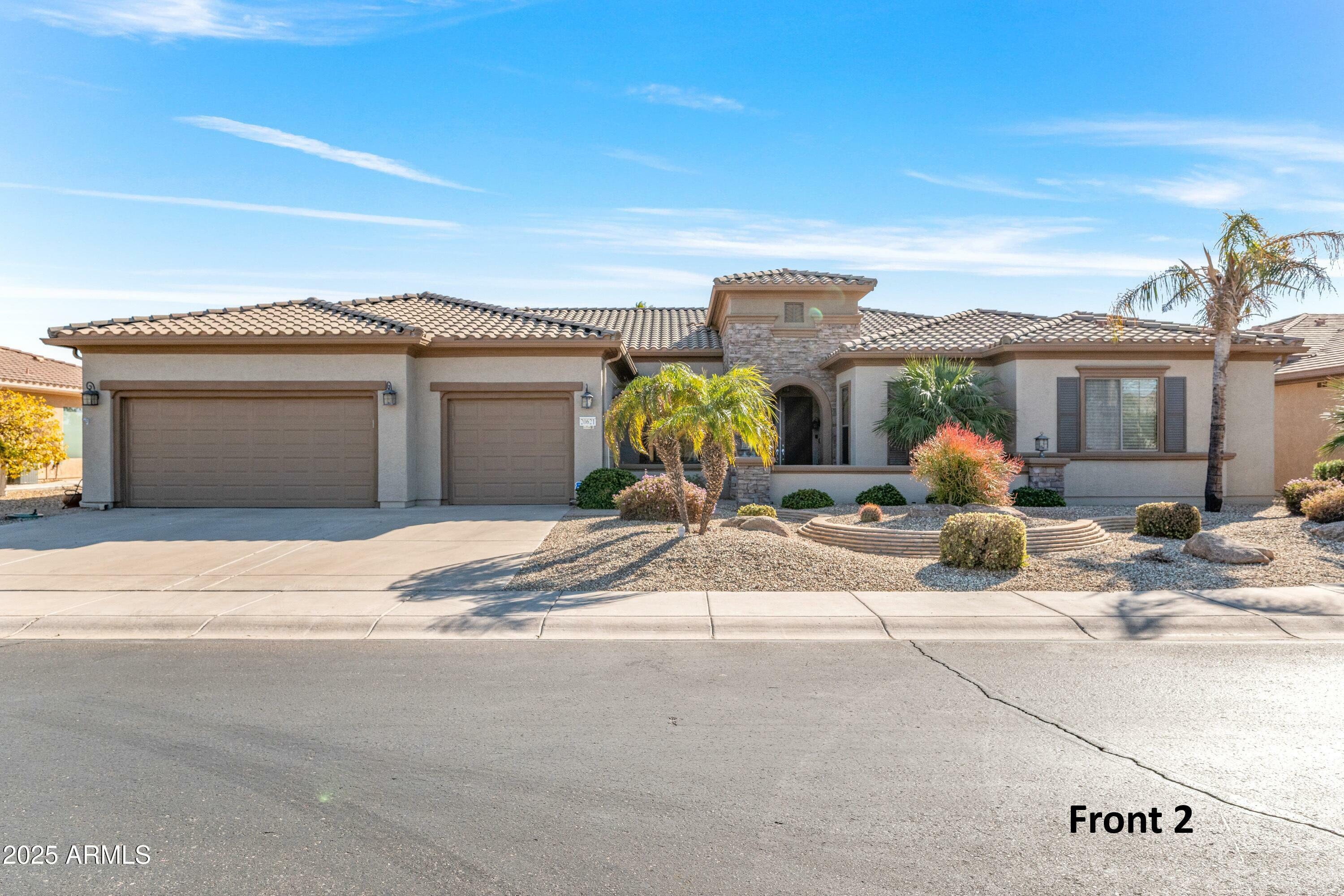 Property Photo: 20621 N Canyon Whisper Drive AZ 85387