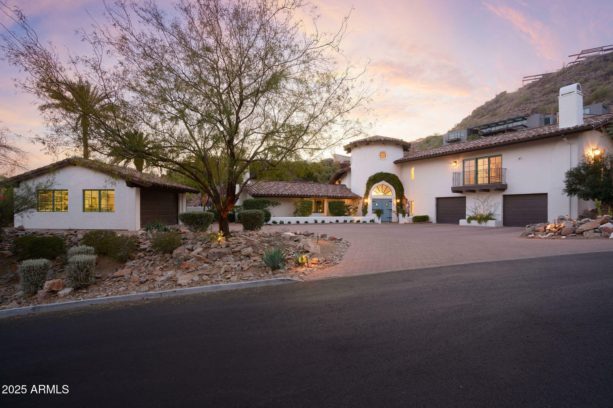Property Photo: 7348 N Red Ledge Drive AZ 85253