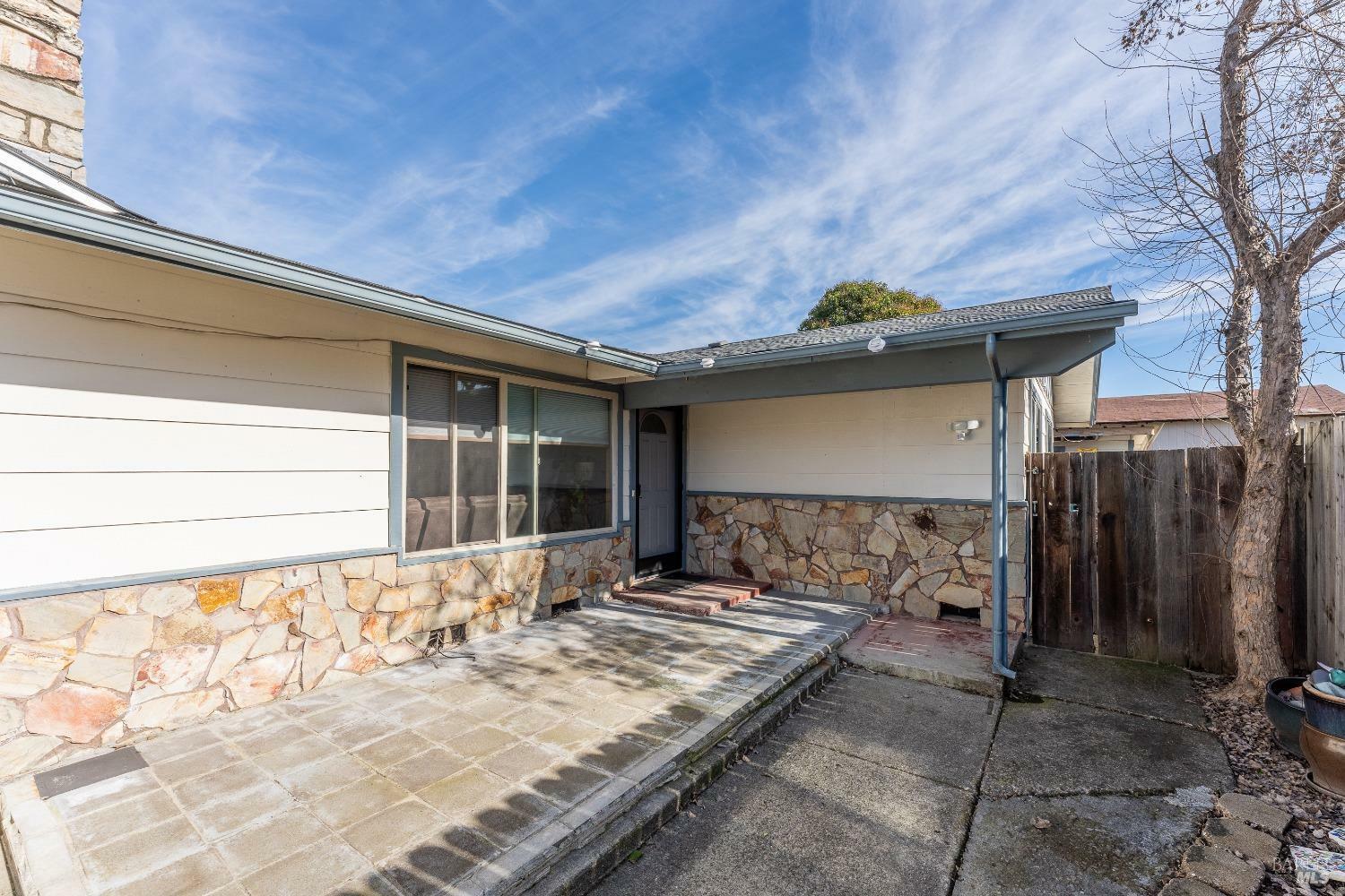 Property Photo: 161 Zinfandel Drive CA 95482