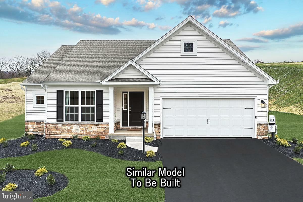 Property Photo:  Abbey Plan At Hickory Pointe  PA 17268 