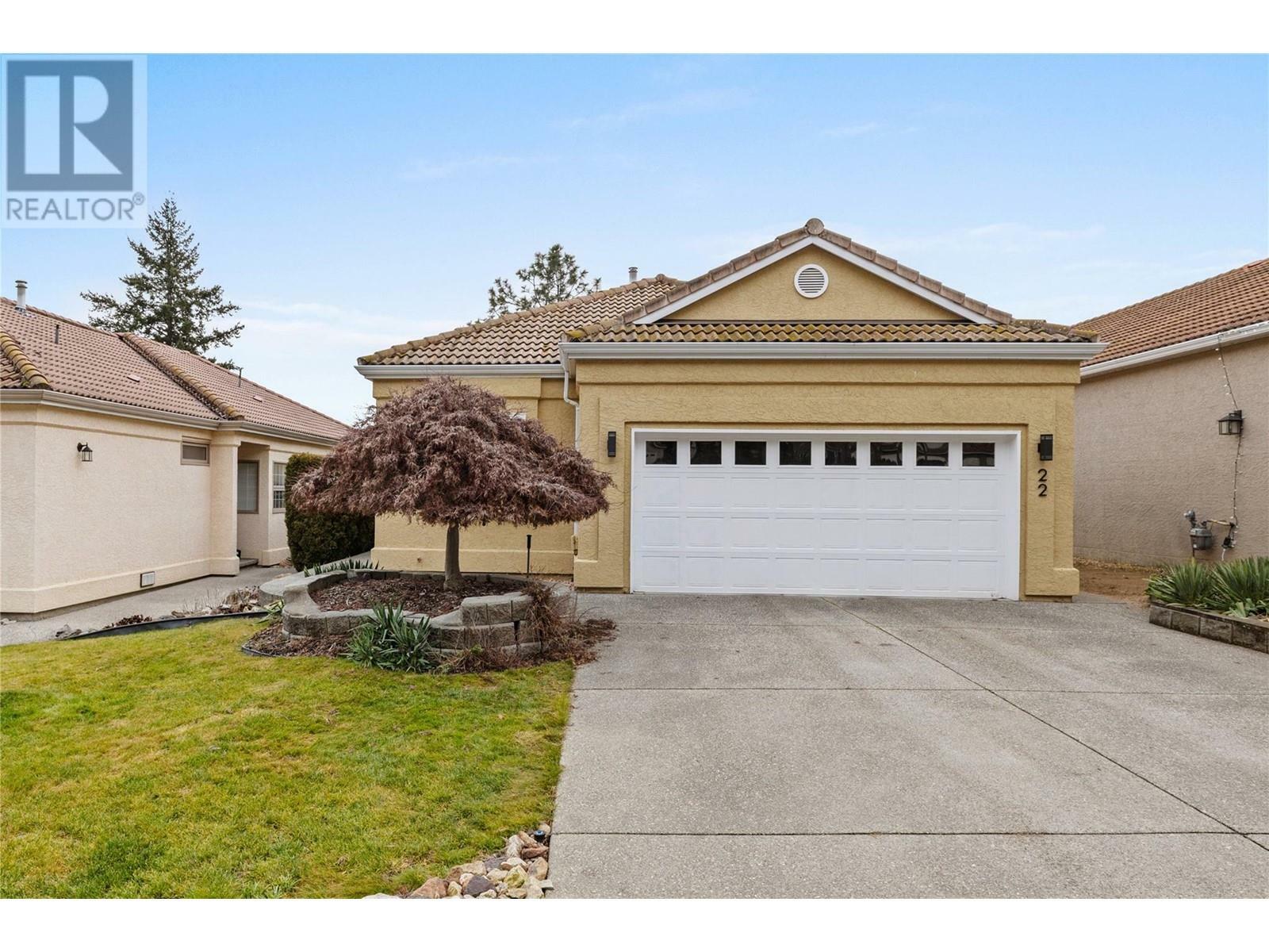 452 Glen Pine Court 22  Kelowna BC V1V 1W7 photo