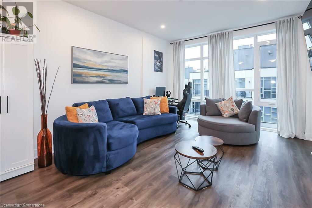 Property Photo: 16 Concord Place 534 ON L3M 0J1