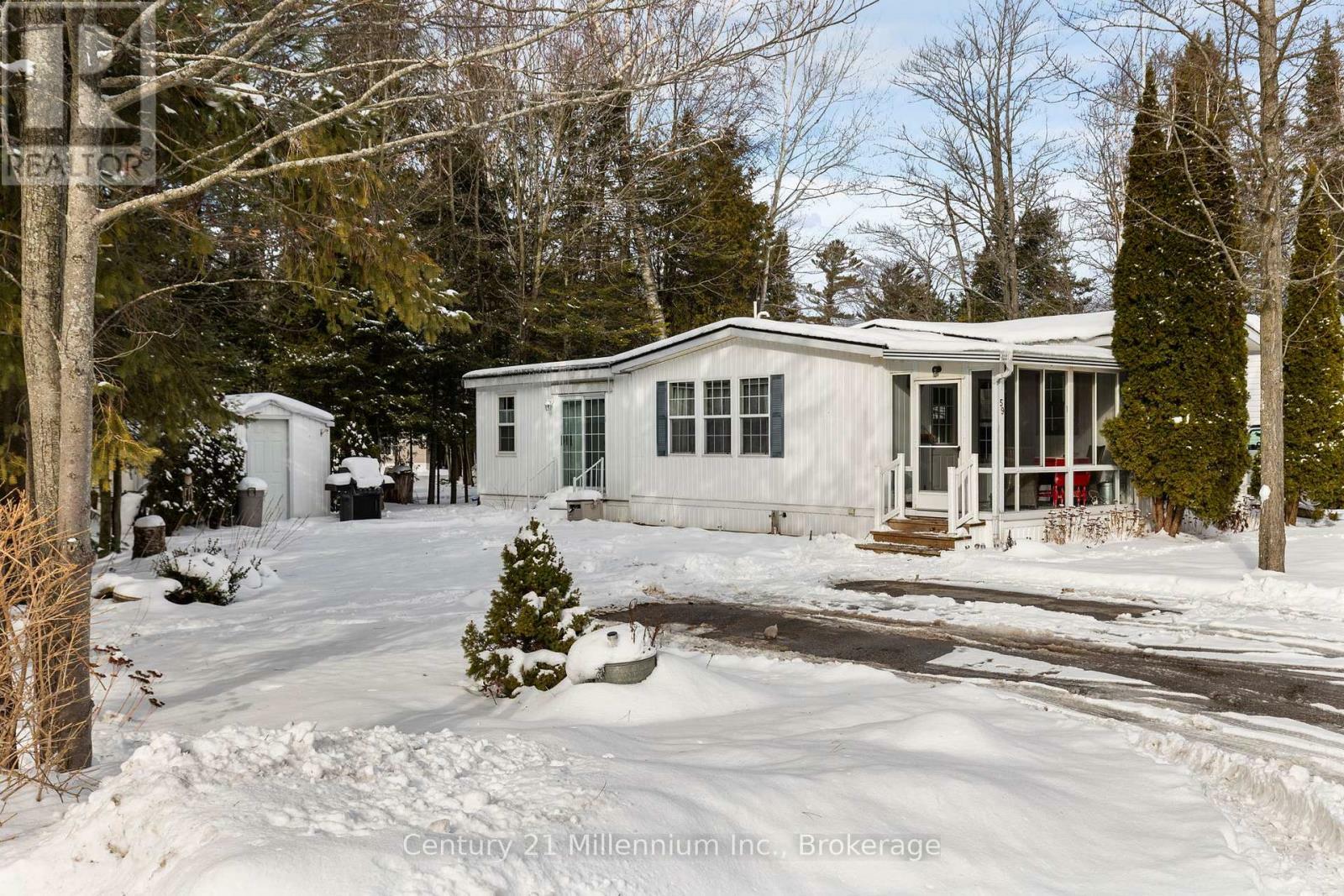 Property Photo:  59 Topaz Street  ON L9Z 1X7 