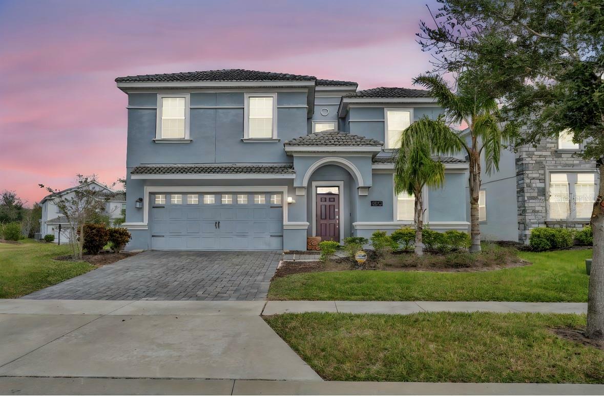 Property Photo:  1533 Maidstone Court  FL 33896 