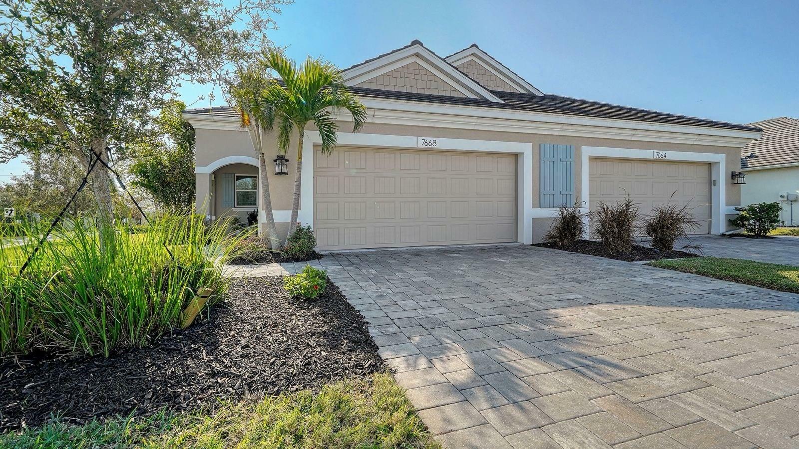 Property Photo:  7668 Registrar Way  FL 34243 