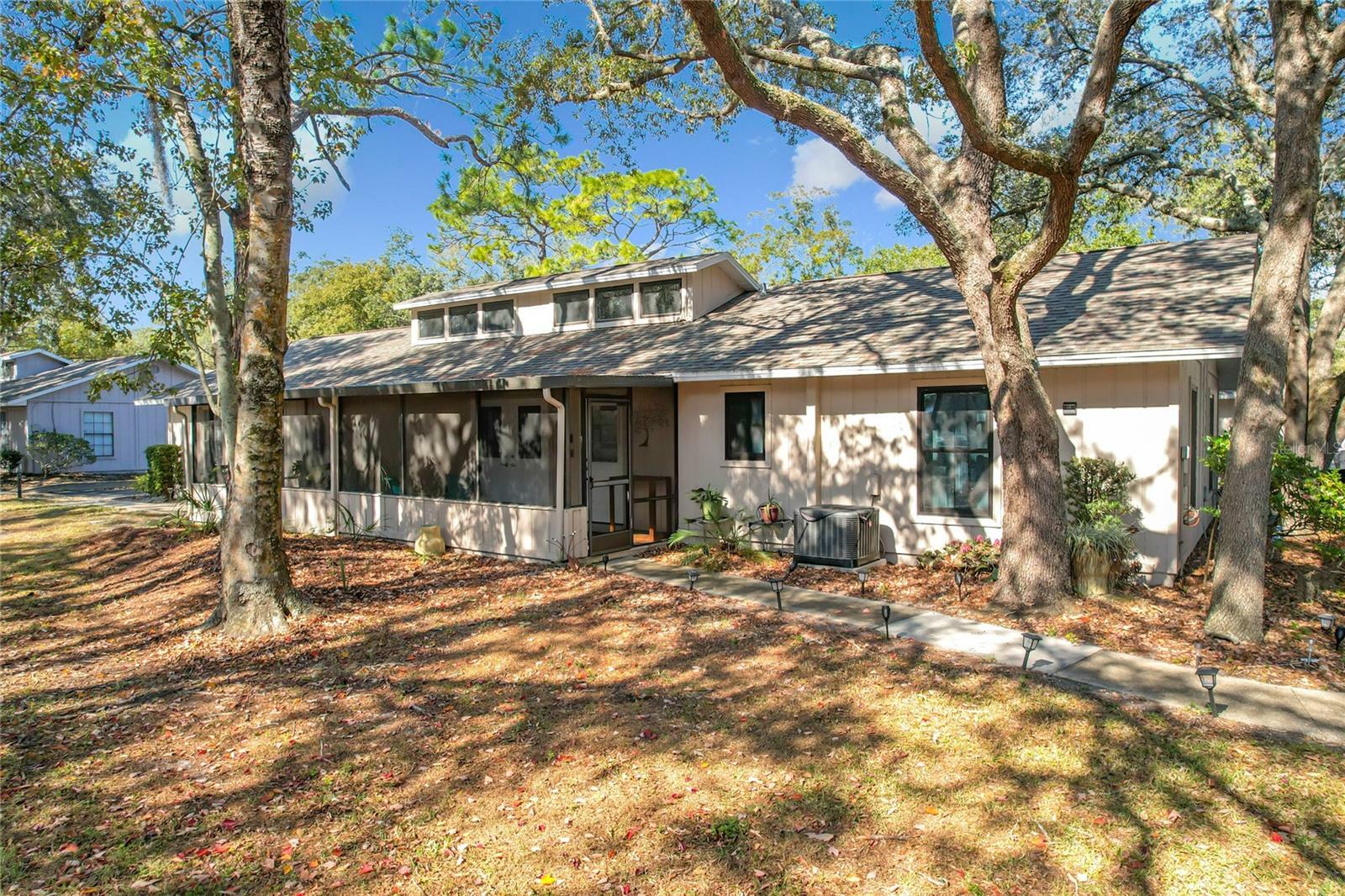 Property Photo:  4804 Lake Ridge Road 10  FL 32808 