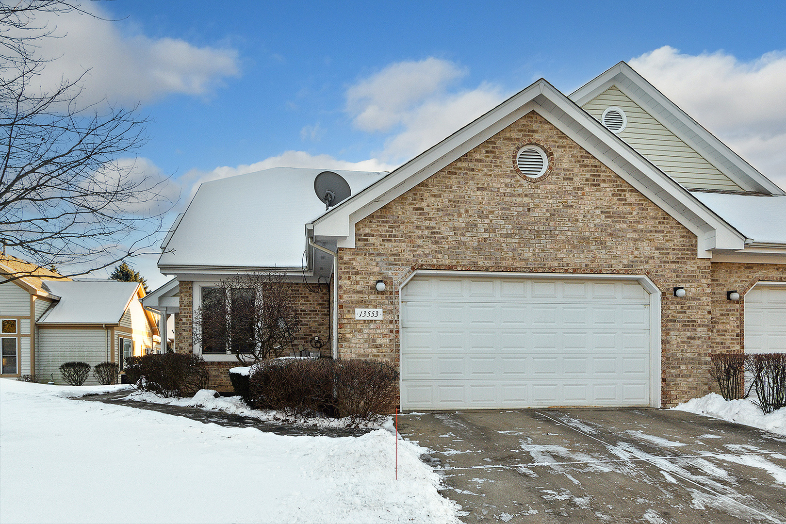 Property Photo:  13553 Sunrise Lane  IL 60491 