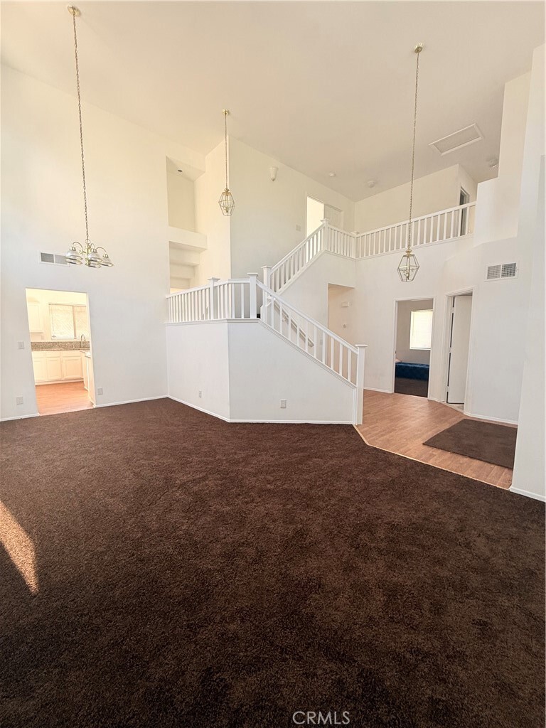 Property Photo:  1850 E Avenue S4  CA 93550 