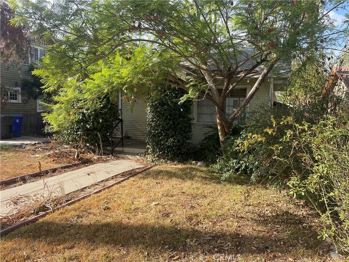 Property Photo:  3081 Locust Street  CA 92501 