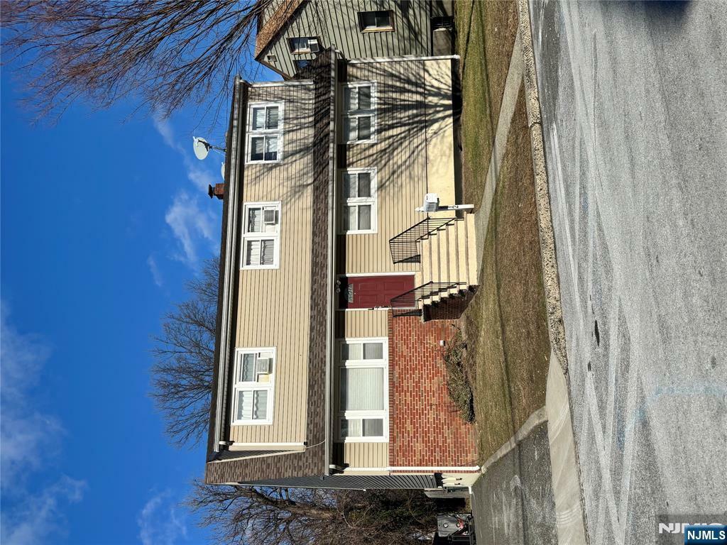 112 East Grove  South Hackensack NJ 07606 photo